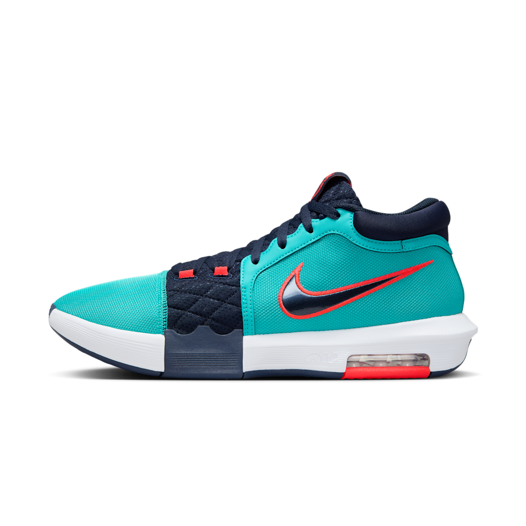 Nike LeBron Witness 8 Red Carpet