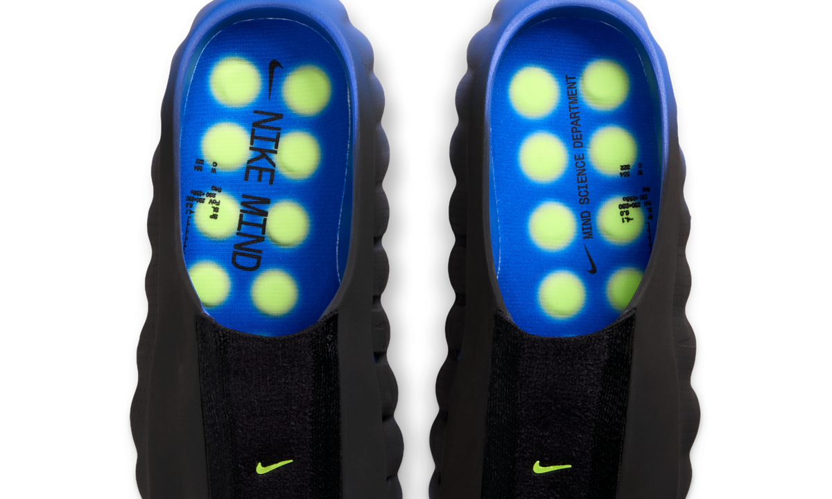 Nike Mind 001 Flyknit Slide Hyper Royal Black