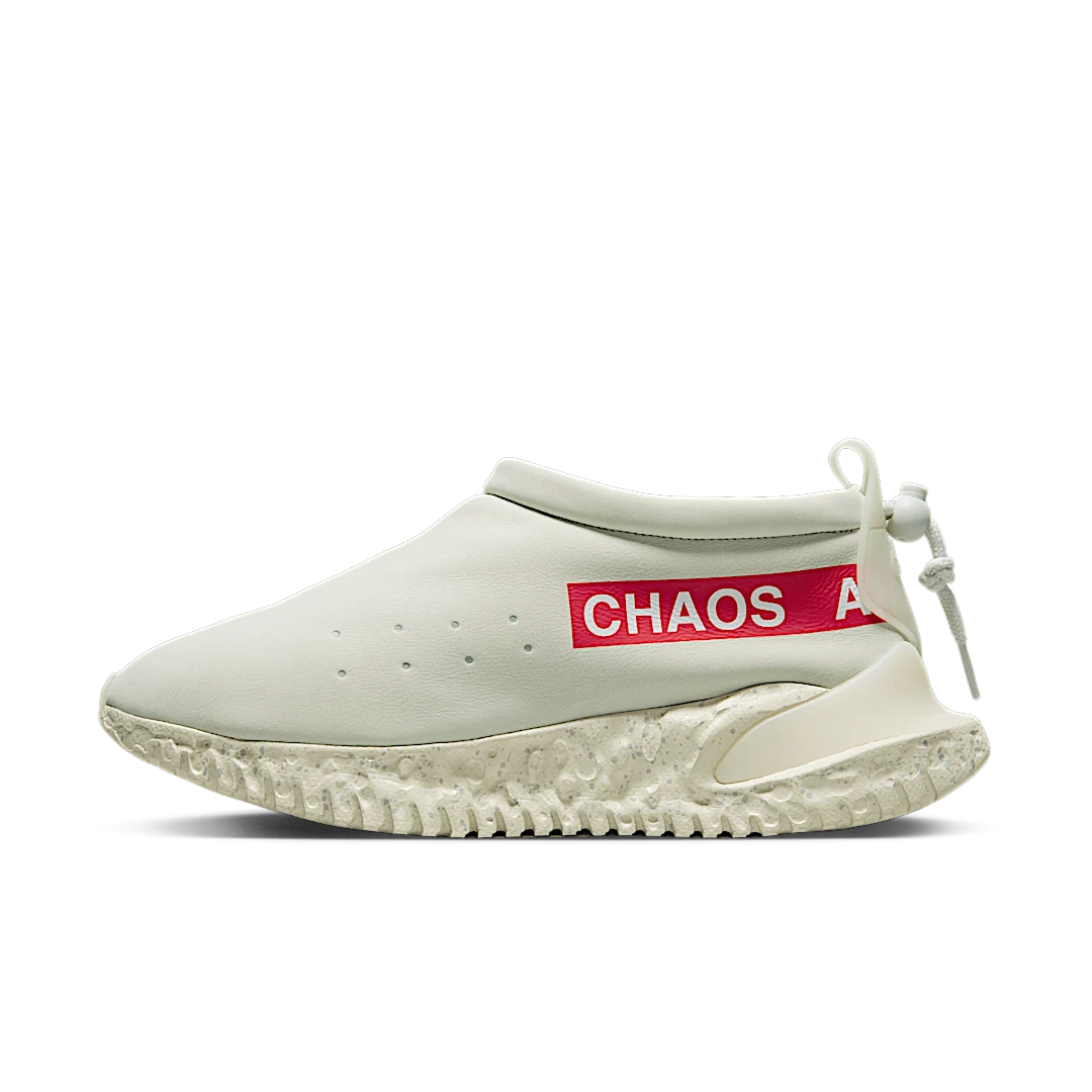 Nike Moc Flow SP Undercover Light Bone, Light Bone/University Red/White (DV5593-001)