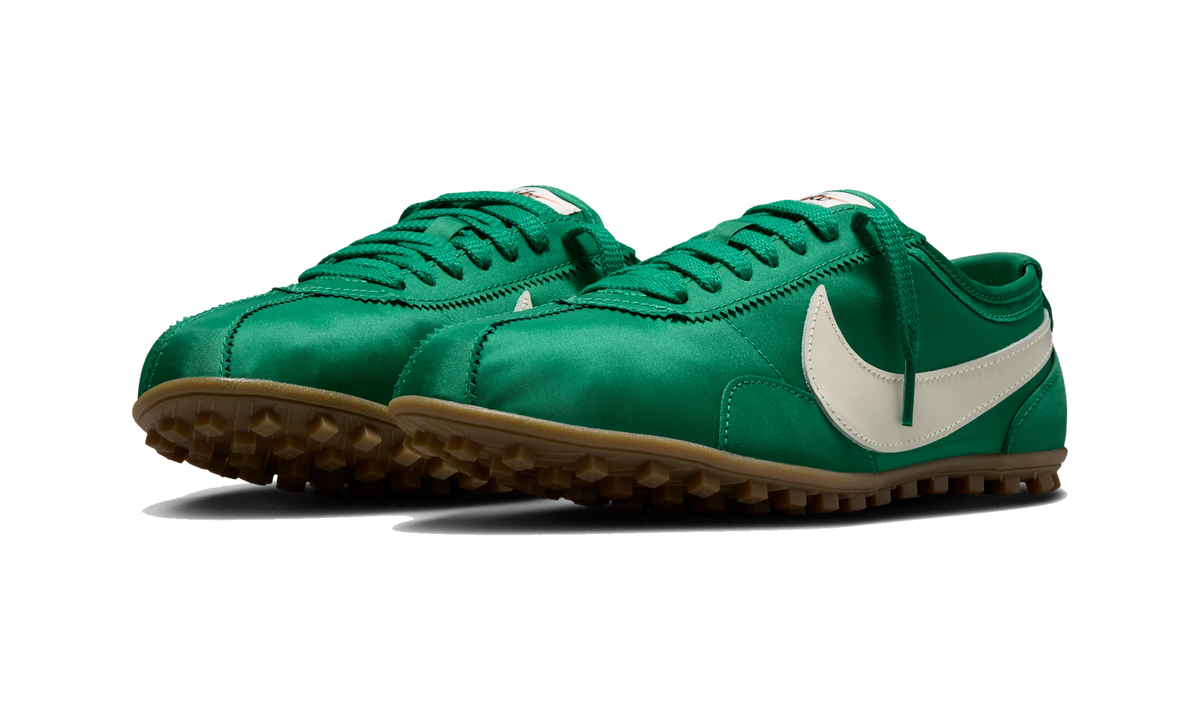 Nike Moon Shoe Malachite Soft Pearl