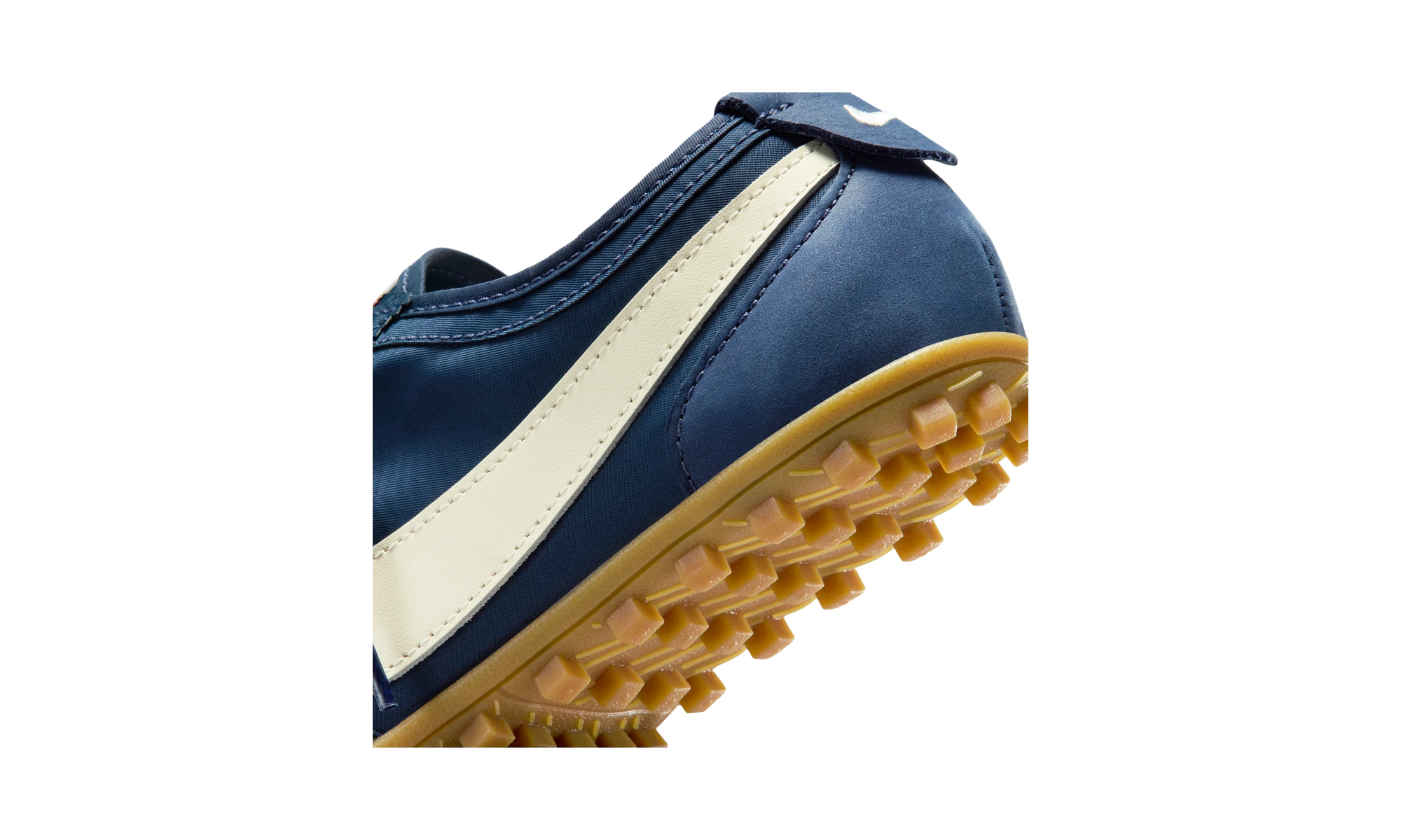 Nike Moon Shoe OG Midnight Navy Gum Light Brown Soft Pearl