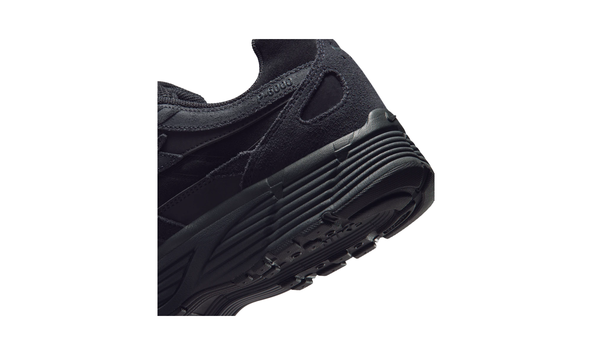 Nike P-6000 SE Off Noir