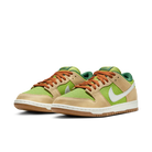 Nike SB Dunk Low Escargot, Sesame/Metallic Silver/Pear/Fir/Sail/Light British Tan (FQ7585-200)