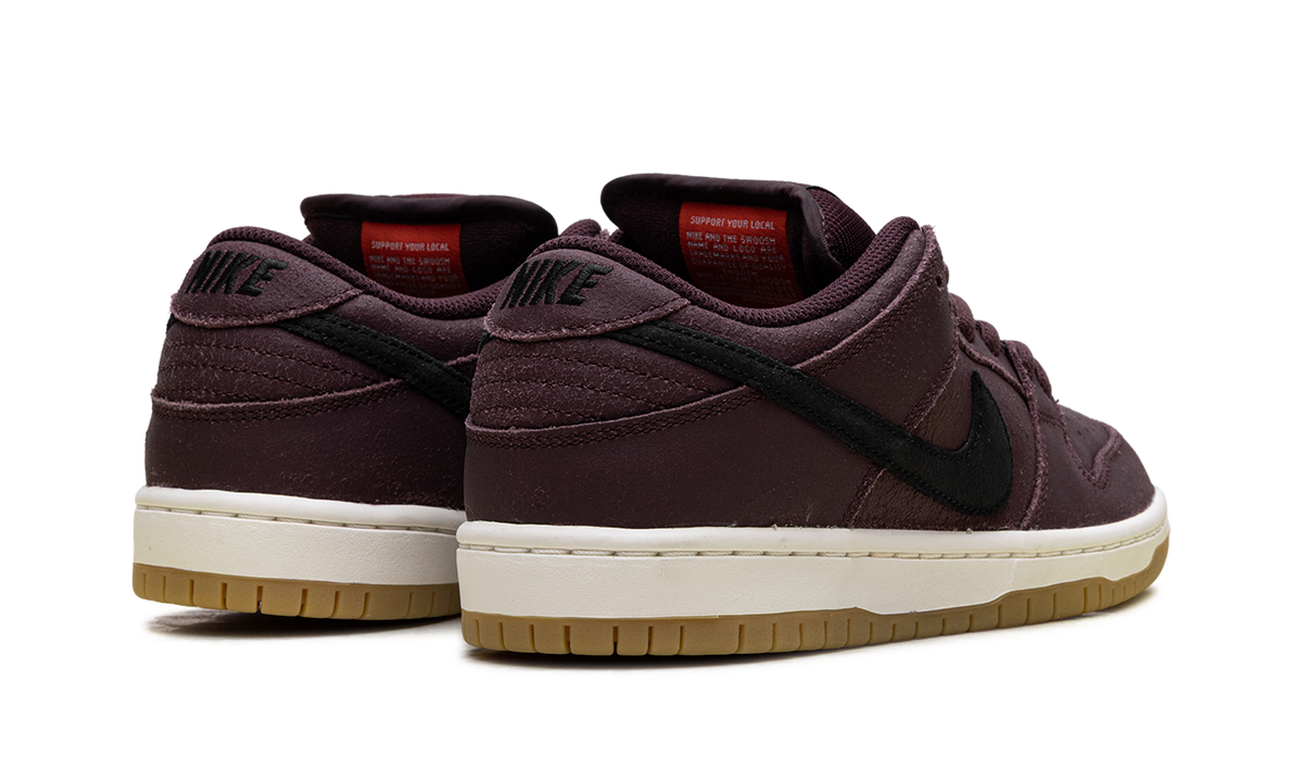 Nike SB Dunk Low Pro Burgundy Crush