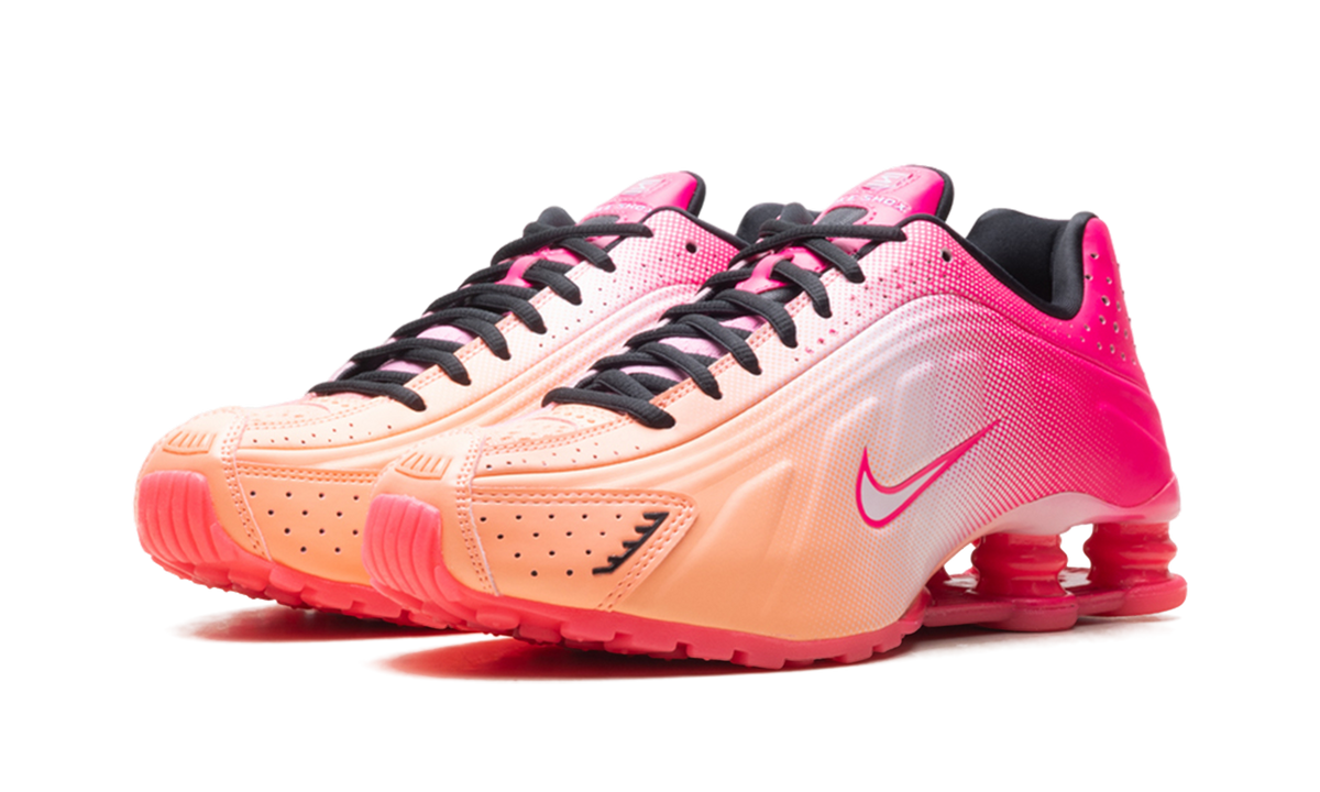 Nike Shox R4 AB Hyper Pink Black