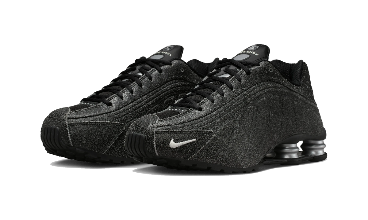 Nike Shox R4 Black Distressed Leather