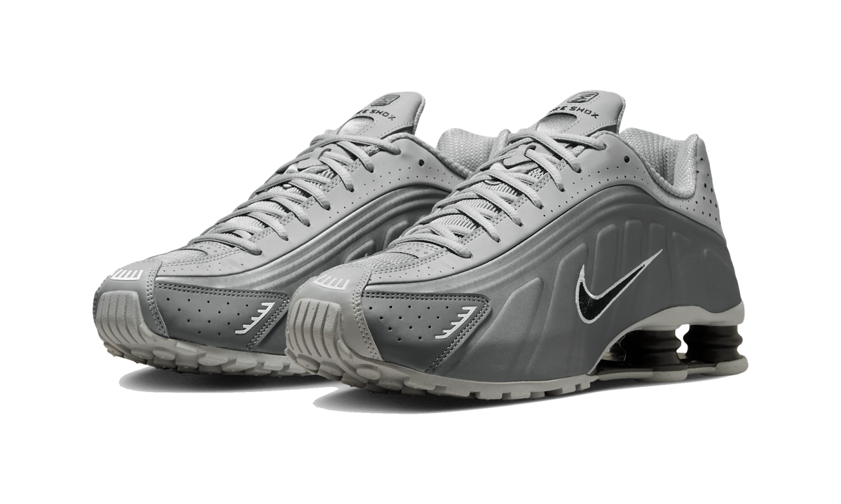 Nike Shox R4 Light Smoke Grey Black