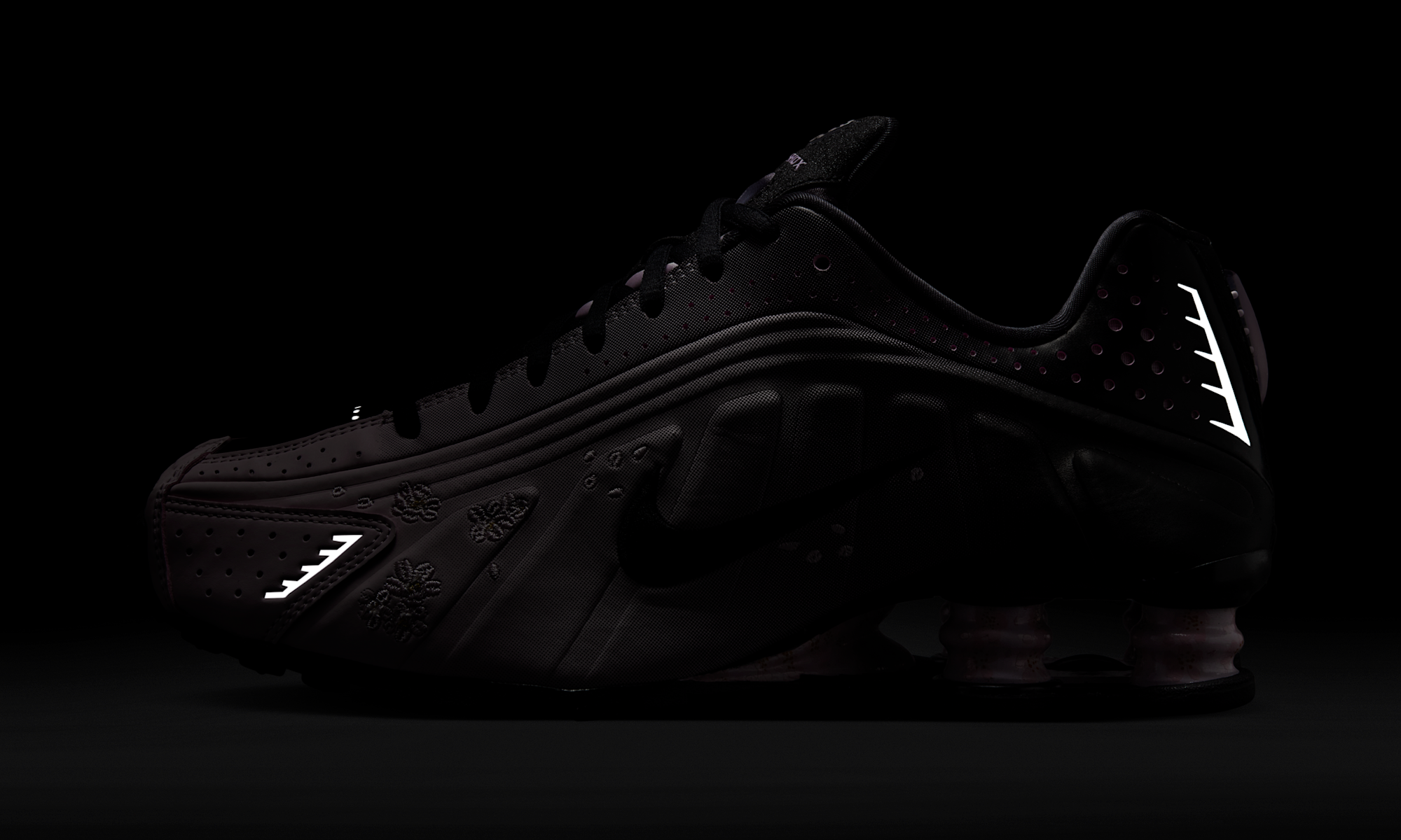 Nike Shox R4 Sakura