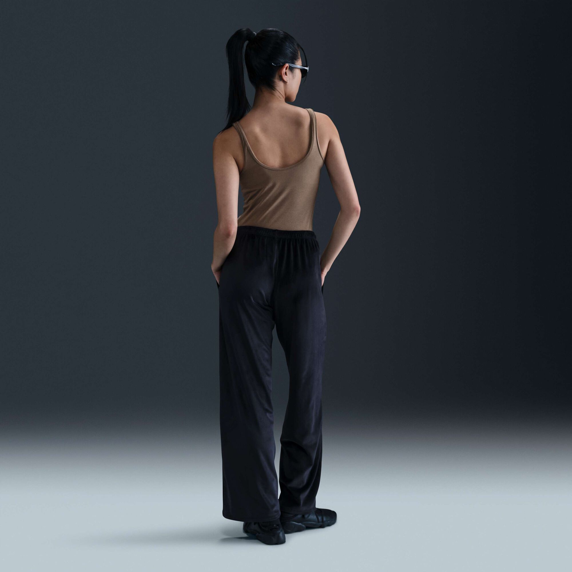 Nike Sportswear Chill Knit Tank Top Mink Brown - Sneak