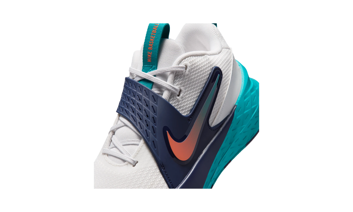 Nike Team Hustle D 12 Summit White