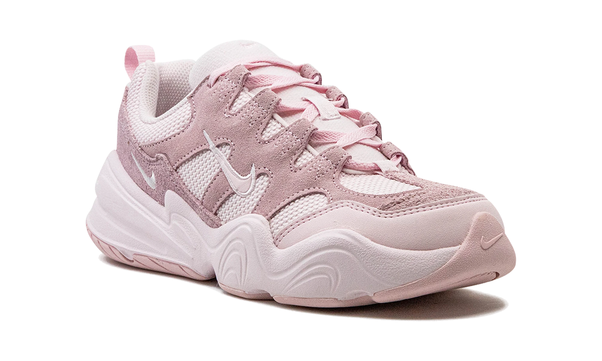 Nike Tech Hera Pearl Pink