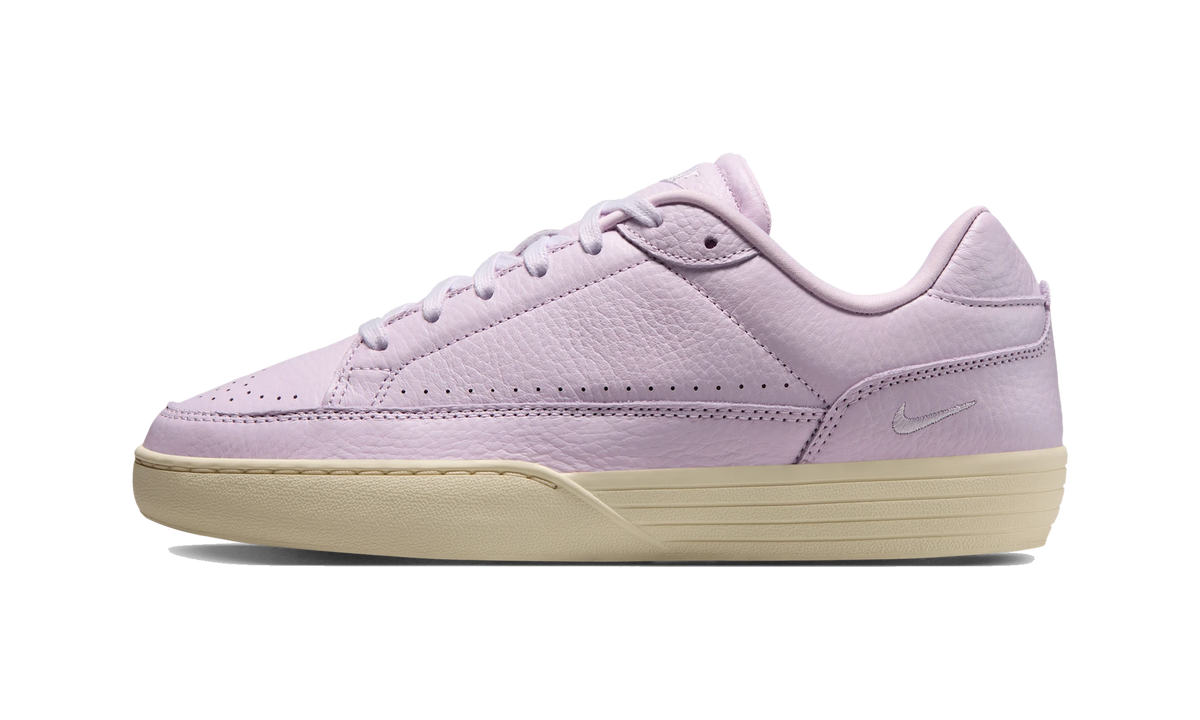 Nike Tennis Centre Bleached Lilac