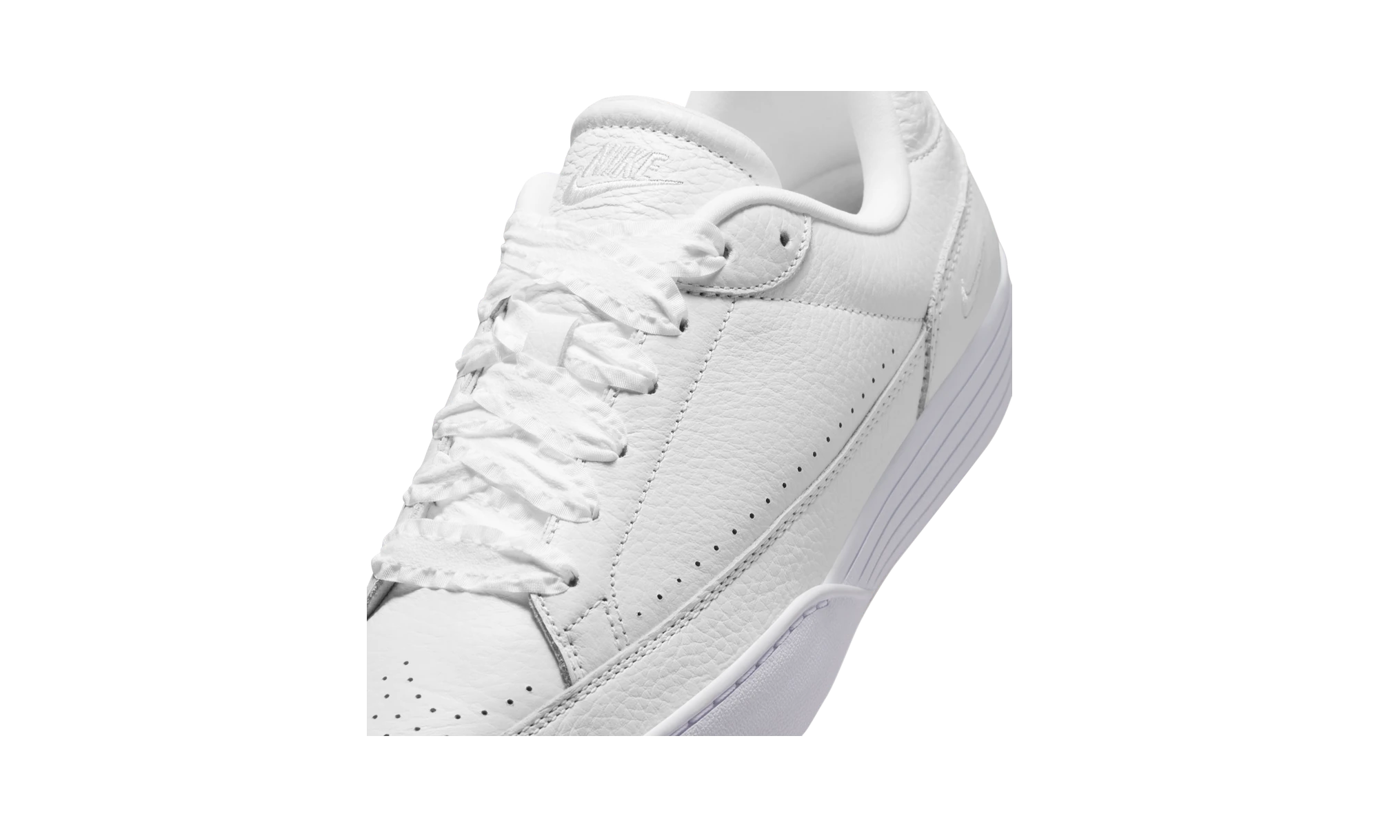 Nike Tennis Centre White