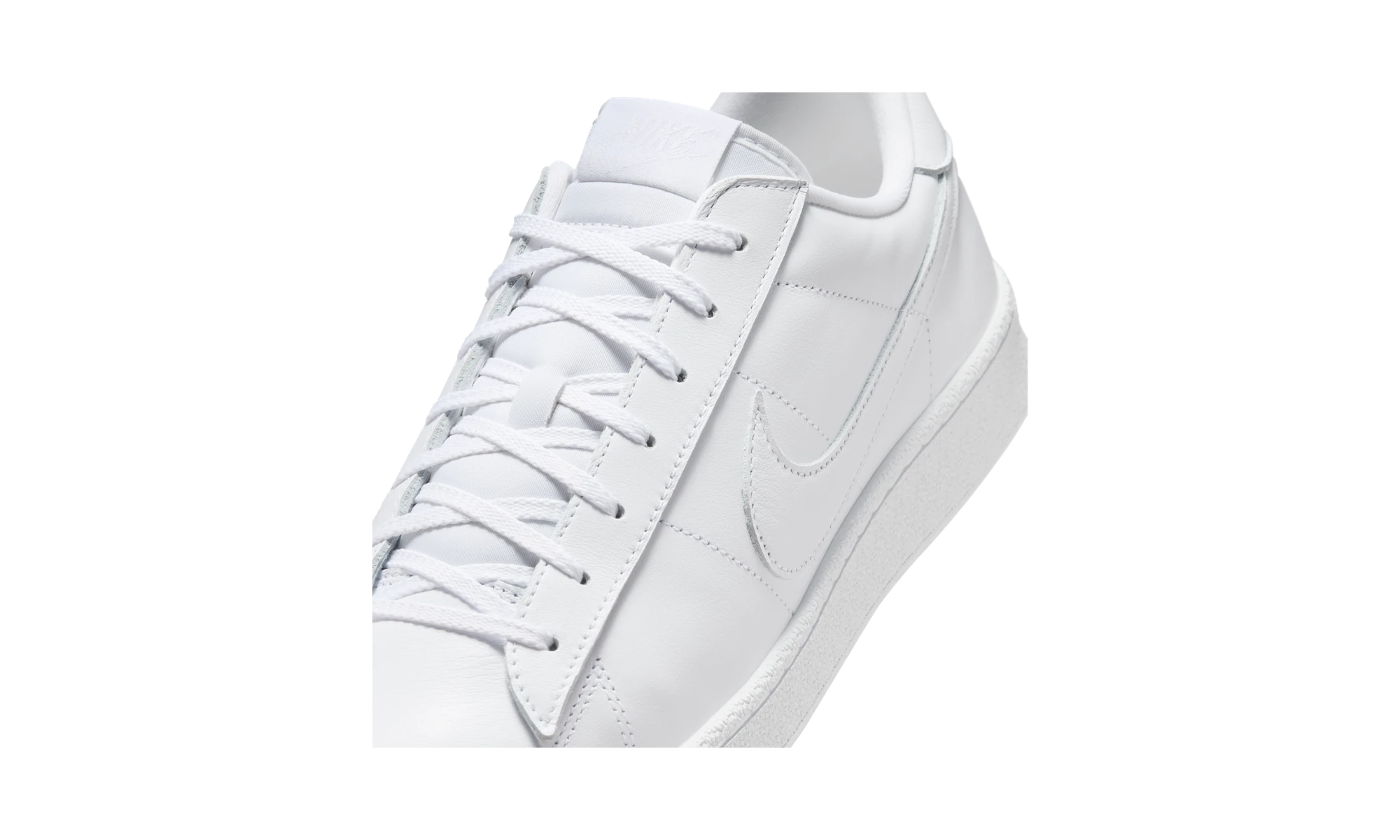 Nike Tennis Classic CS Triple White