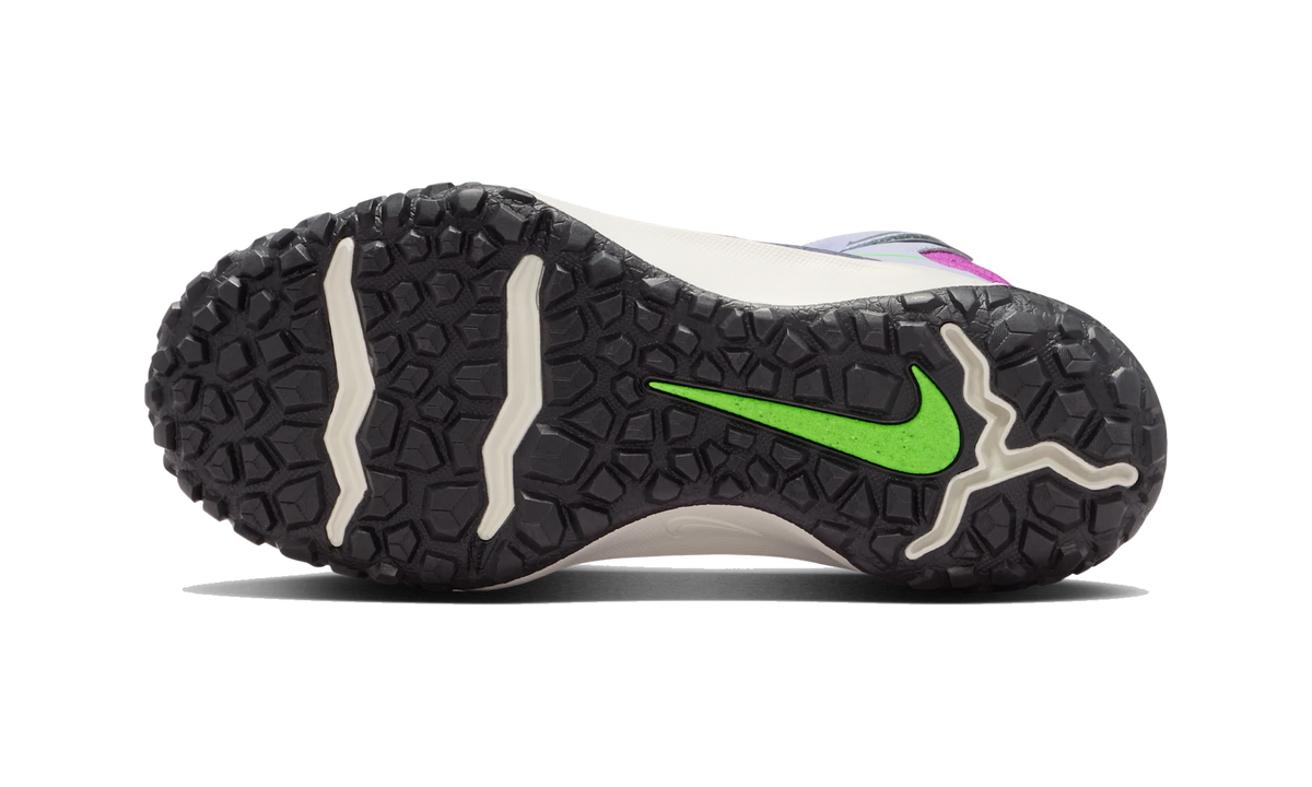 Nike Terrascout Ghost Vivid Purple Green Strike