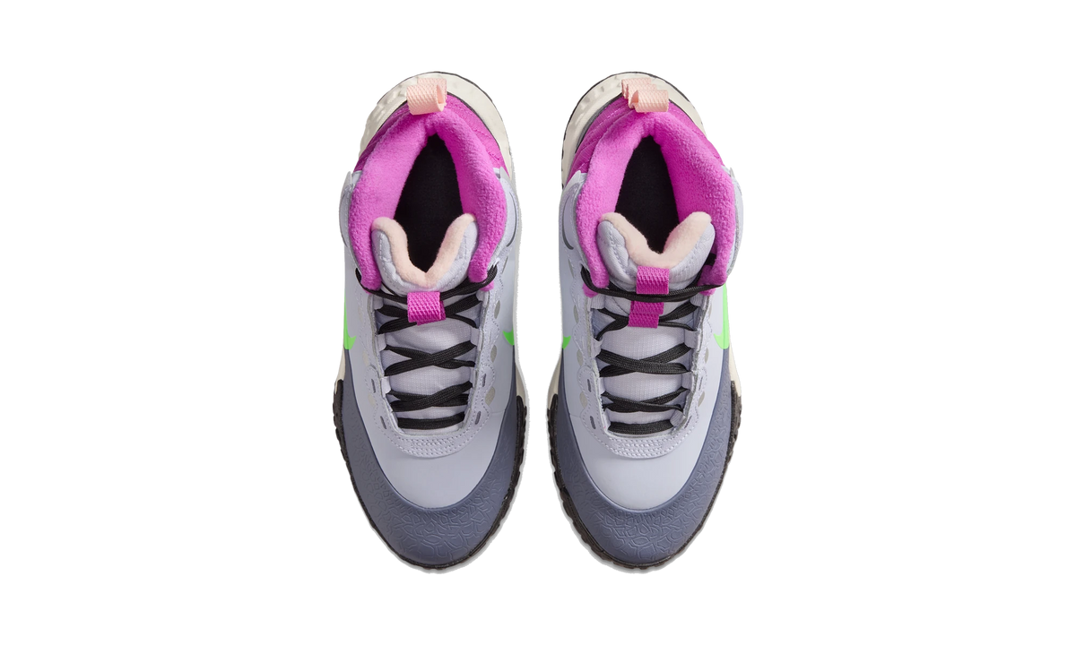 Nike Terrascout Ghost Vivid Purple Green Strike