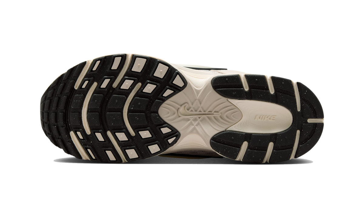 Nike V5 RNR Light Orewood Brown Black Pale Ivory