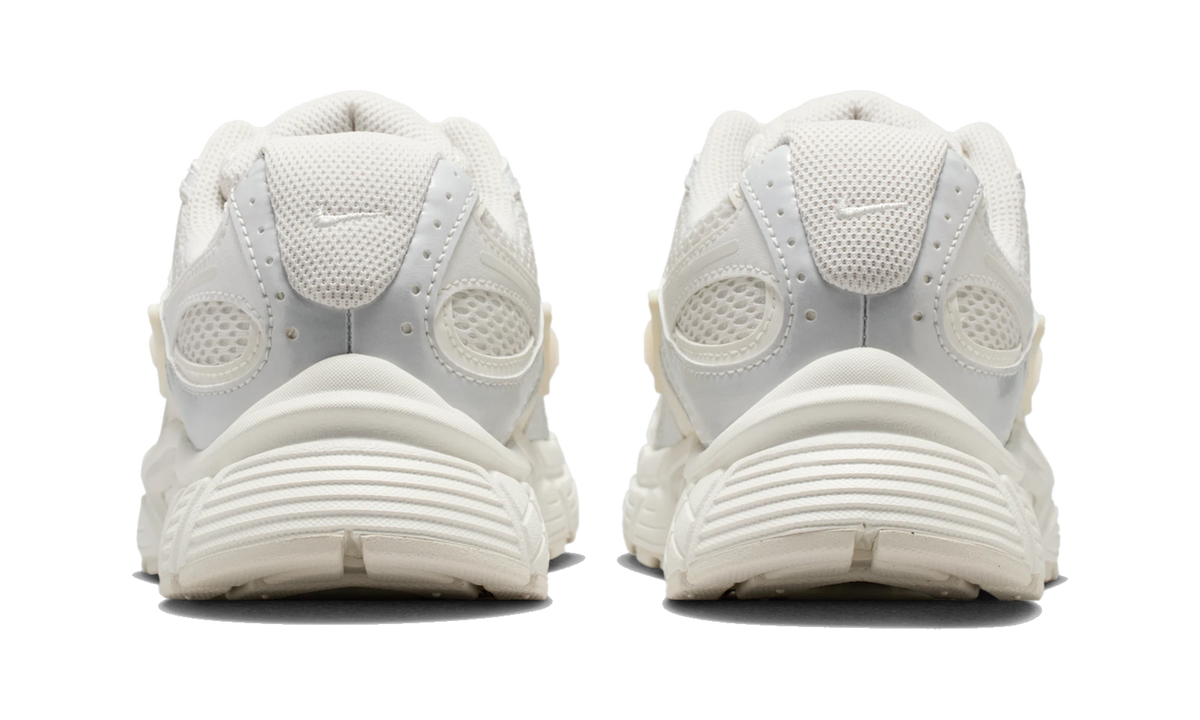 Nike V5 RNR Phantom Sail