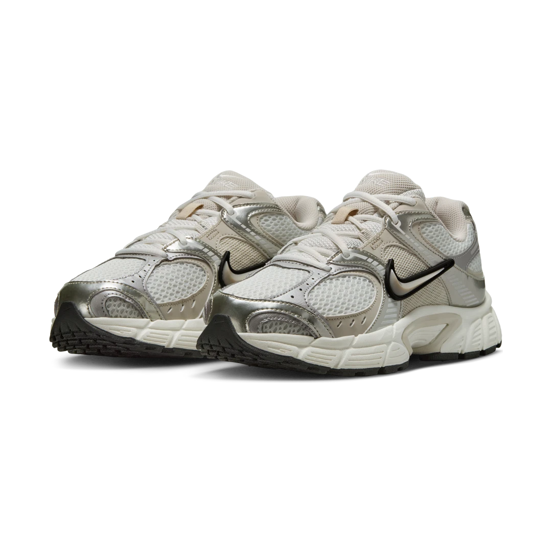 Nike V5 RNR Sail Light Orewood Brown