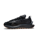 Nike Vaporwaffle sacai Black Gum