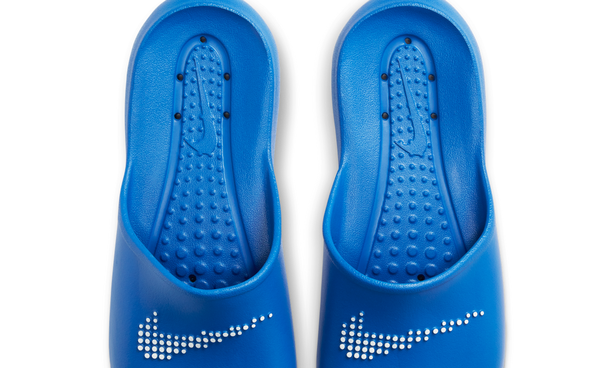 Nike Victori One Slide Polka Swoosh Game Royal