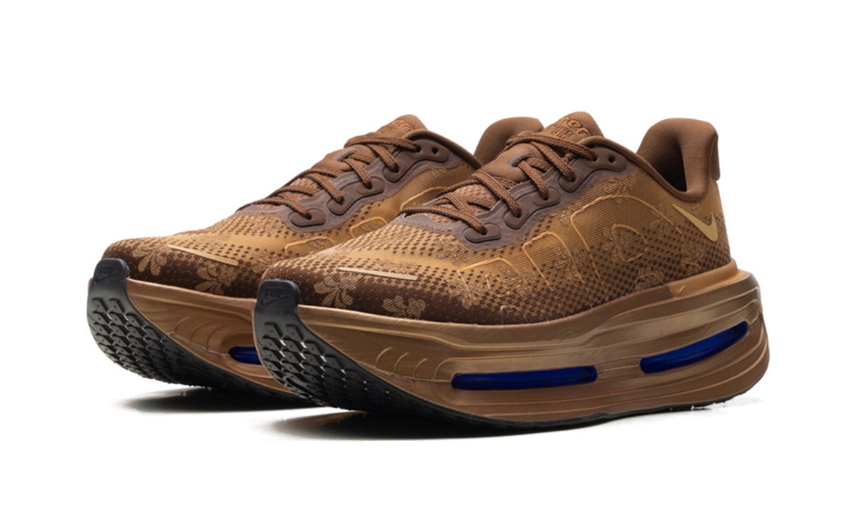Nike Vomero Premium Flat Stout