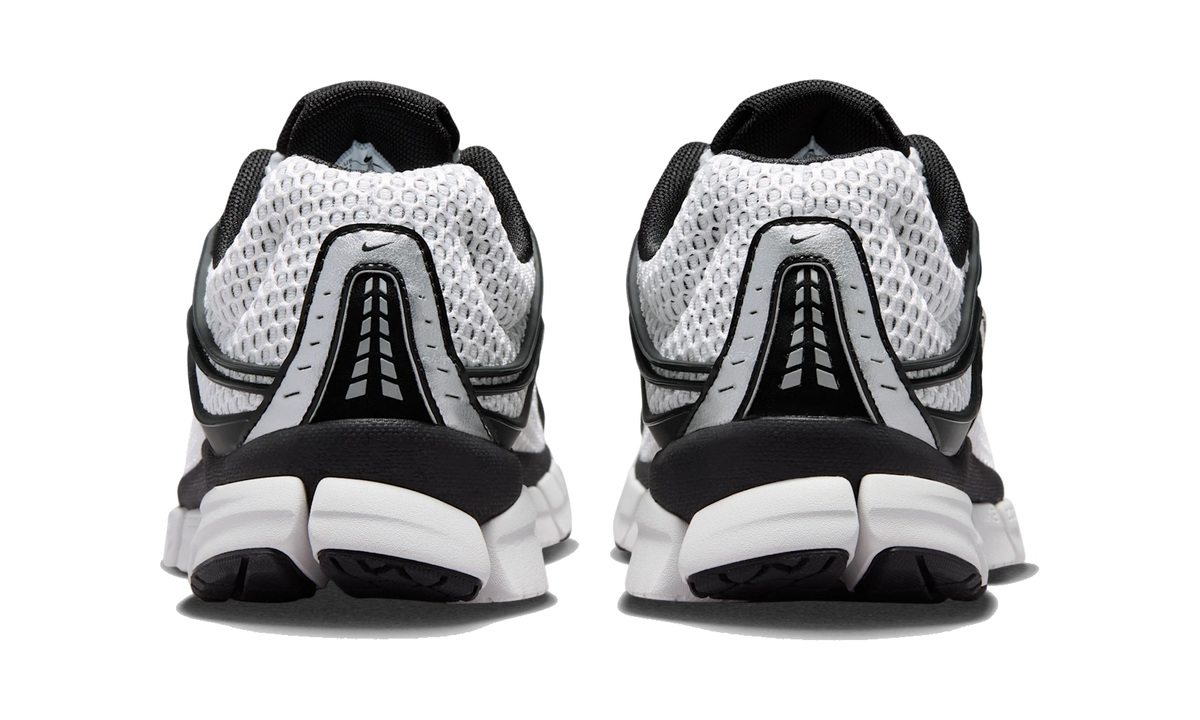 Nike Zoom Skylon 11 White Black Light Smoke Grey