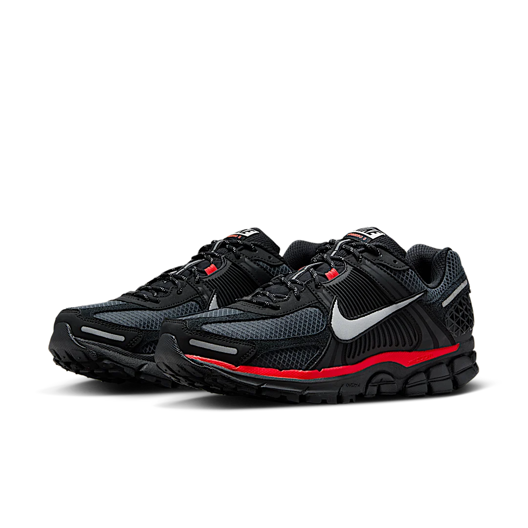 Nike Zoom Vomero 5 Black Metallic University Red