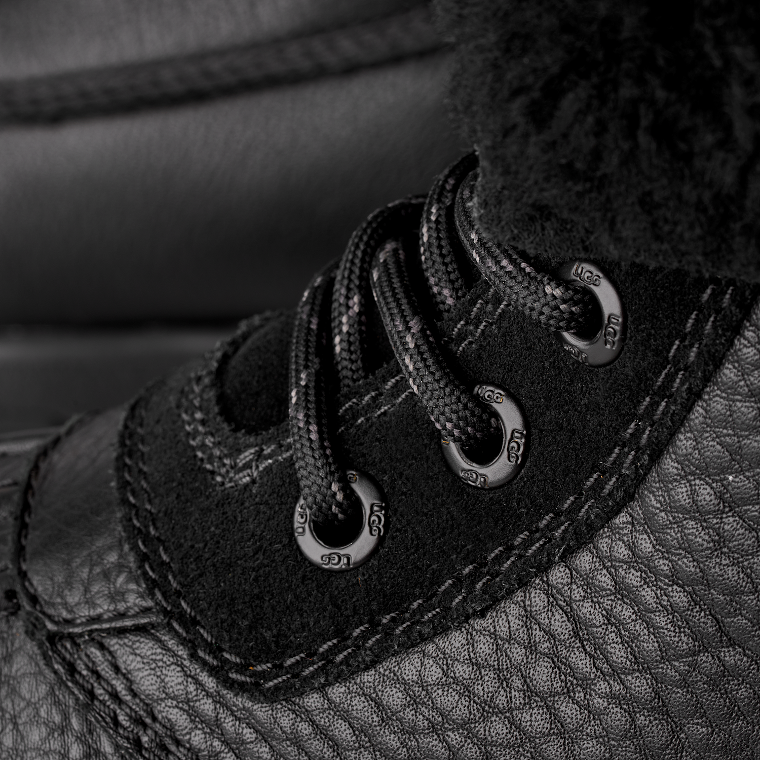 UGG Adirondack Boot XXV Black, Black (1170591-BLK)
