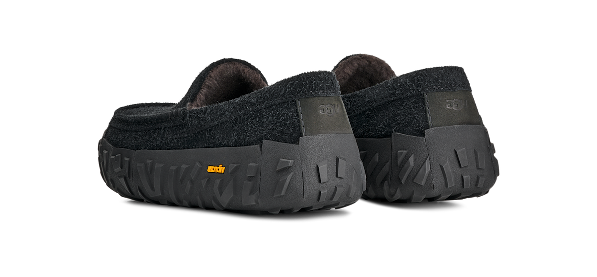 UGG Ascot Wrap Tech Black