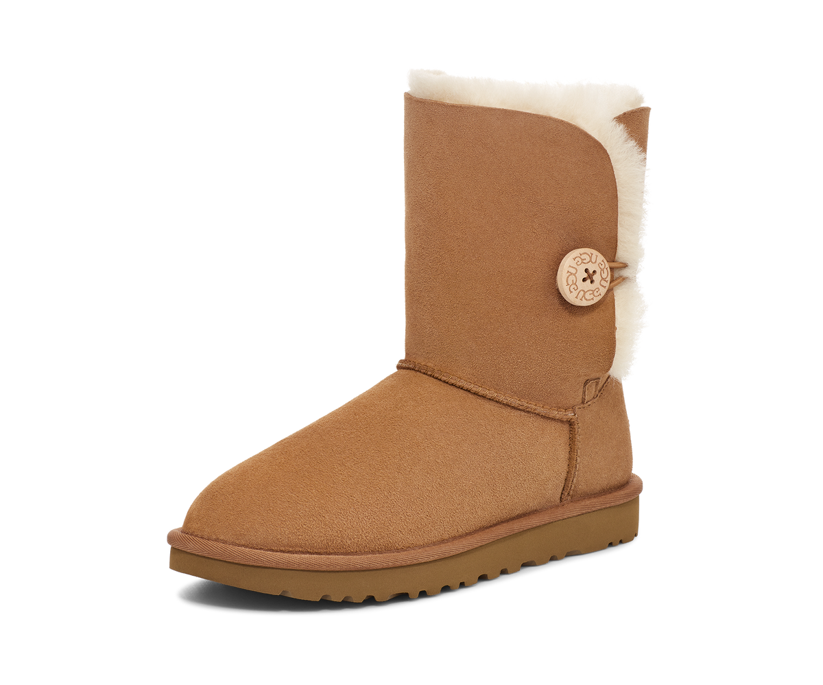 UGG Bailey Button II Chestnut