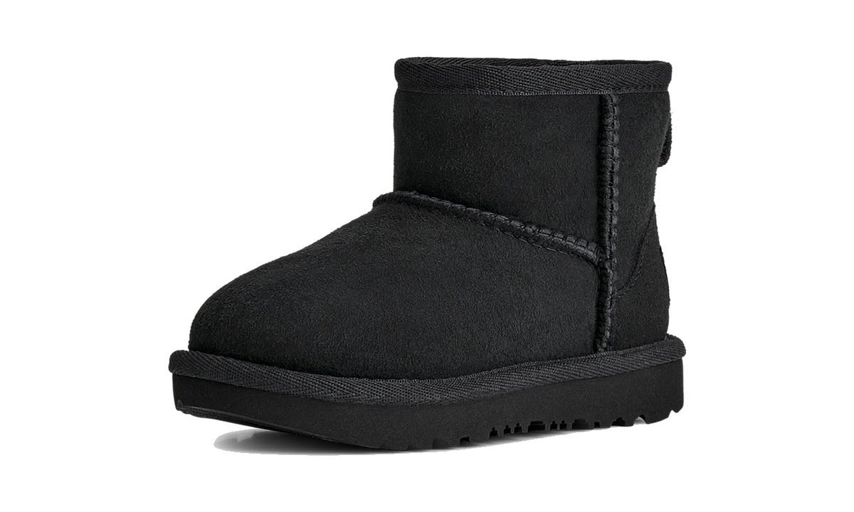 UGG Classic Mini II Boot Black (Toddler)