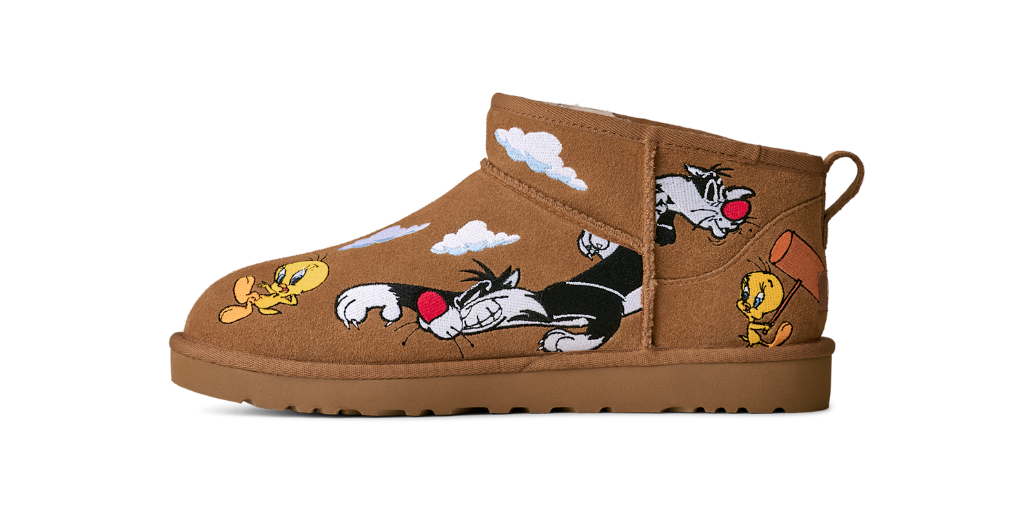 UGG Classic Ultra Mini Boot Palace x Looney Tunes Chestnut