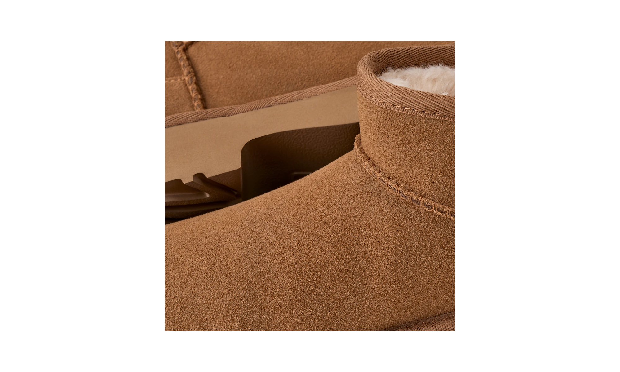 UGG Classic Ultra Mini New Heights Boot Chestnut (Kids)