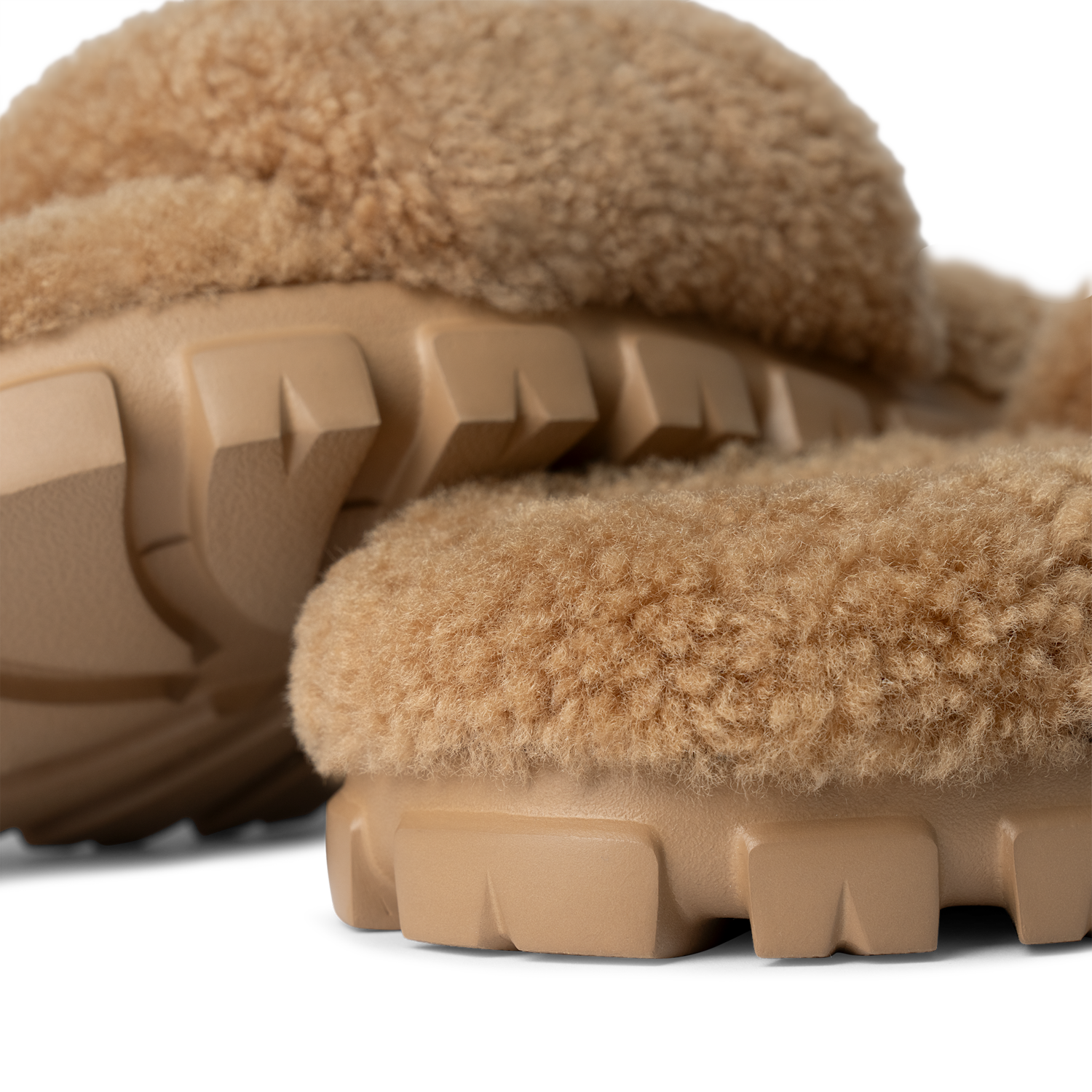 UGG Cozetta Curly Slide Chestnut, Chestnut (1130838-CHE)