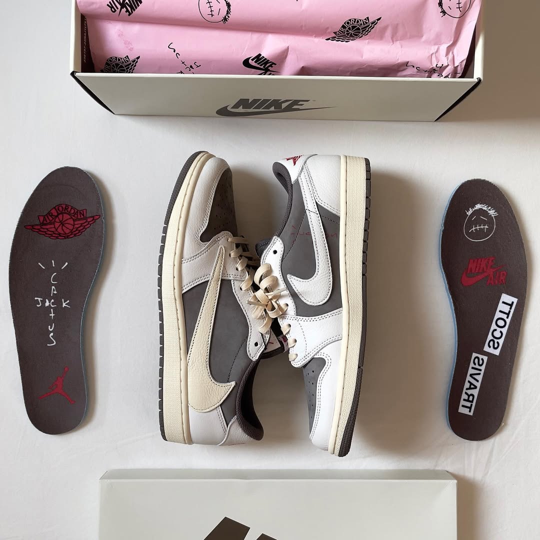 Travis Scott Air Jordan 1 Low