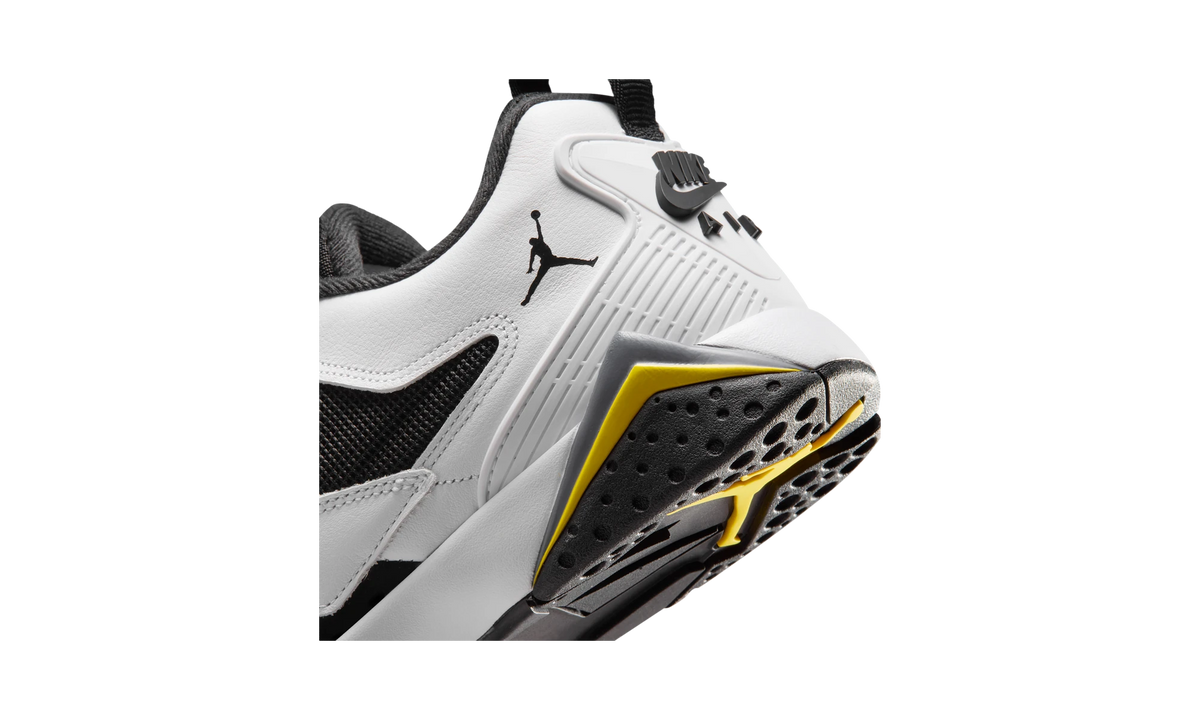 Air Jordan MVP 92 White/Black/Dark Blue Grey/Tour Yellow