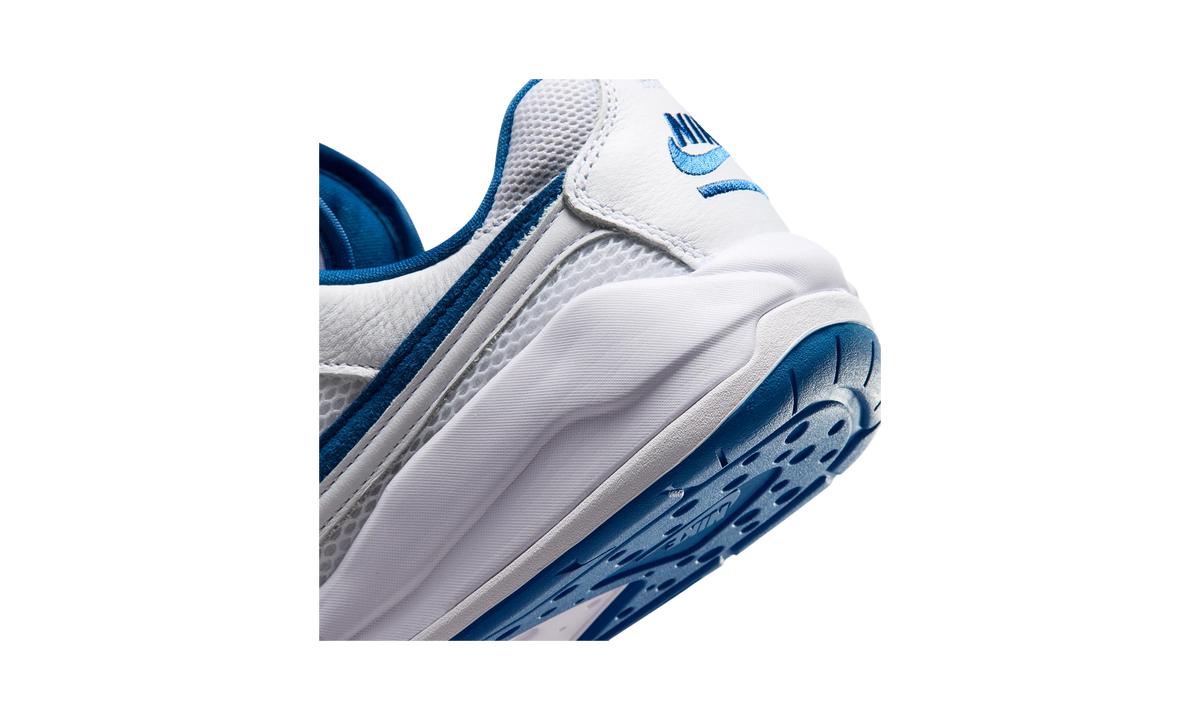 Air Jordan CMFT Era White/True Blue/Varsity Red