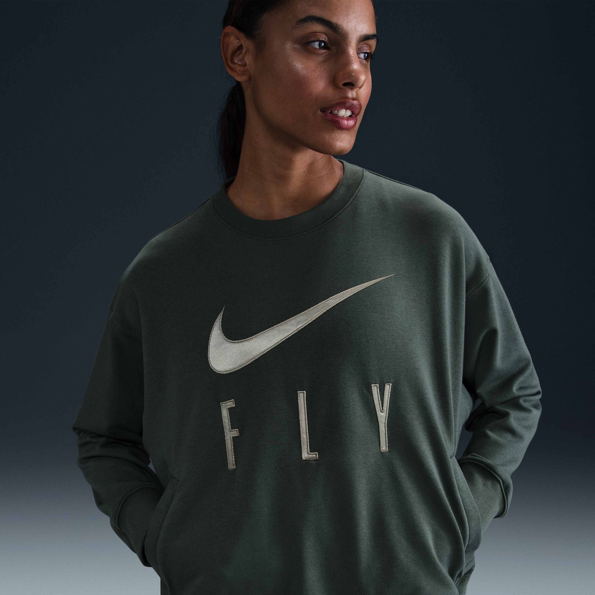 Nike Swoosh Fly Dri-FIT French Terry Crew-Neck Basketball Sweatshirt Vintage Green/Jade Horizon/White