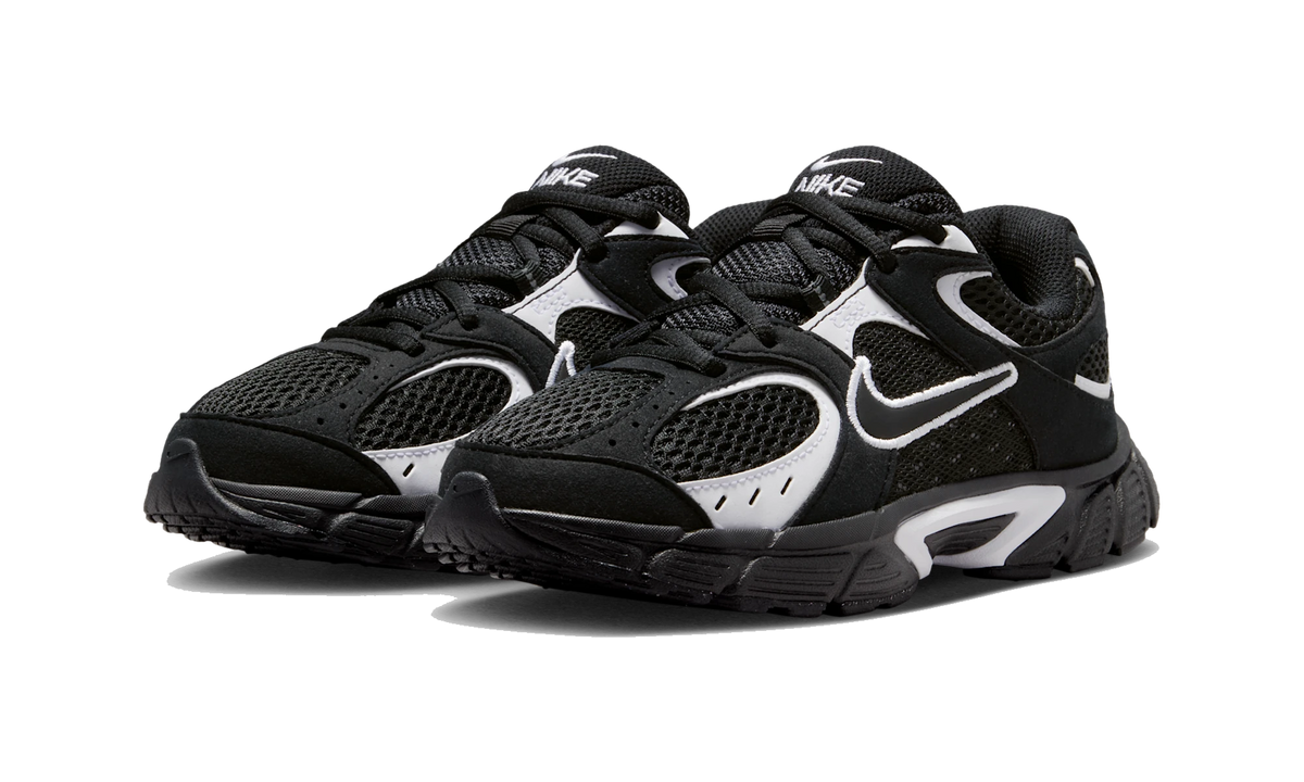 Nike V5 Runner Suede Black/Black/White