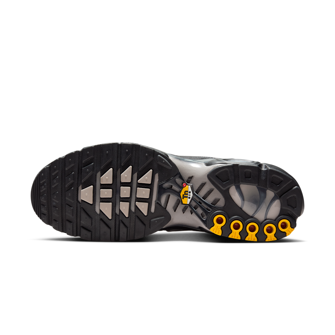 Nike Air Max Plus Cordura Pack Dark Smoke Grey