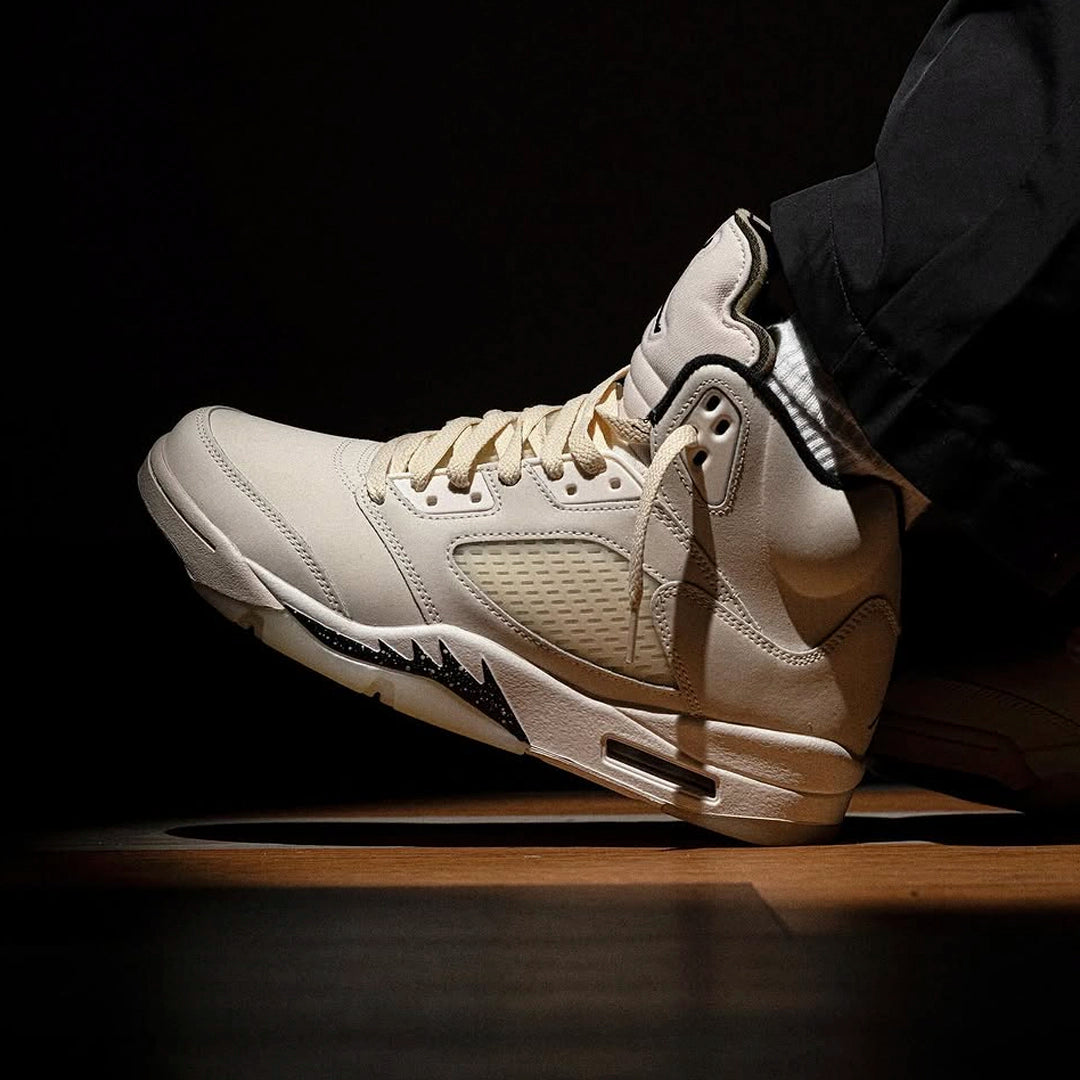 Air Jordan 5 Retro SE Sail